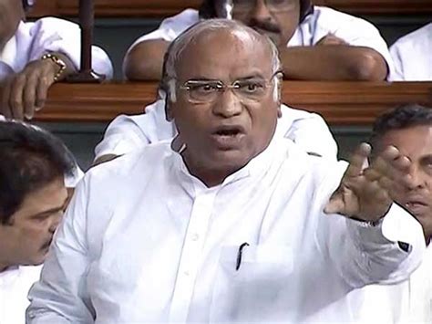 Mallikarjun Kharge: Age, Biography, Education, Wife, Caste, Net。